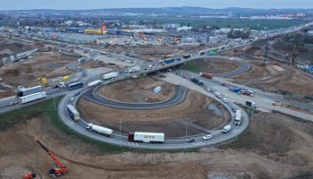 7dc17db8-a3b6-4504-9b85-a1625b8a7e38