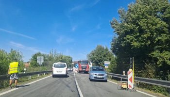 9b7dcf2c-522c-4cb2-8e11-a4f090305fb0