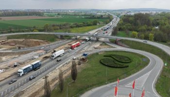 c6972c9f-f35a-4f42-b05a-c6e98a745041