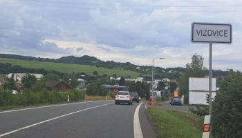 e7aee334-b5e7-417c-81a2-4b561ffaa1b5