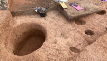 Chata se zásobnicí šetítarského stupně knovízské k.