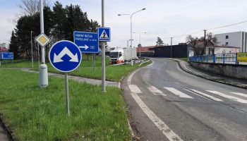 Oprava sjezdových a nájezdových větví ve Frýdku-Místku u Tesca 1