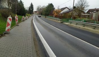 Práce na silnici I43 ve svitavském Lačnově