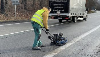 dcaa7fb7-8cc5-45c3-af0e-49414e97965e