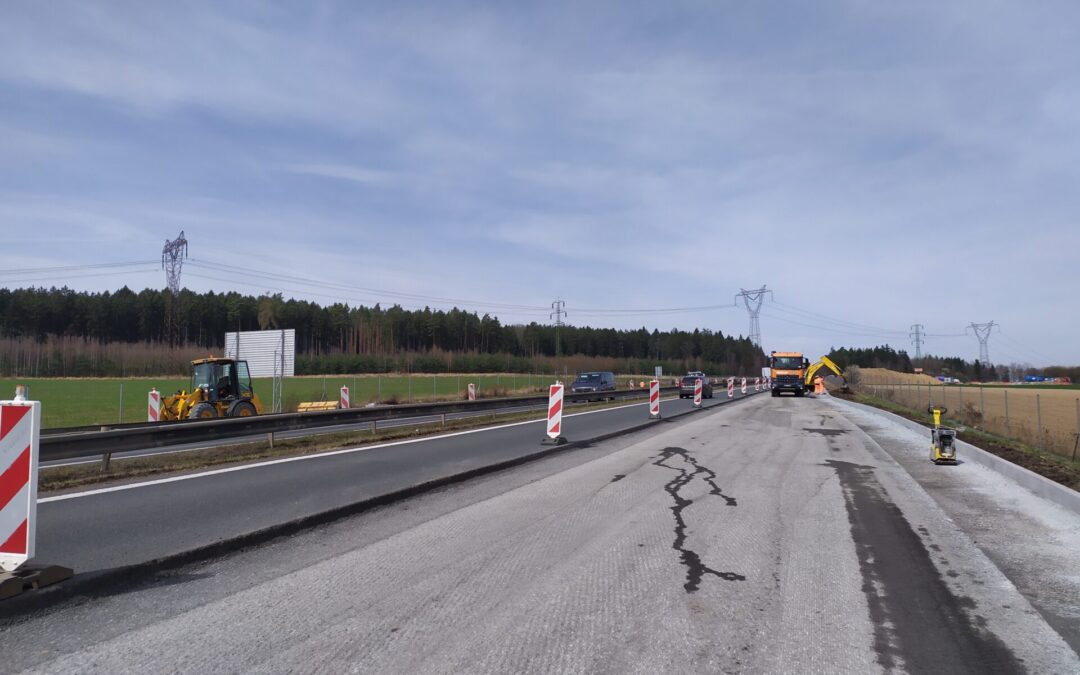 V Plzni se opět rozbíhají opravy I/26