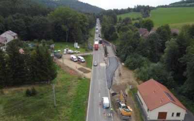 Na sil. I/18 v obci Obory se již jezdí po provizorní komunikaci