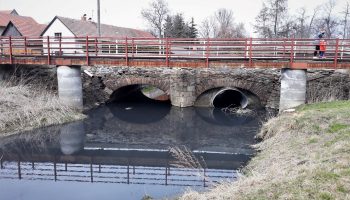 původní nevyhovující most