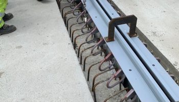 Instalace moszní závěry